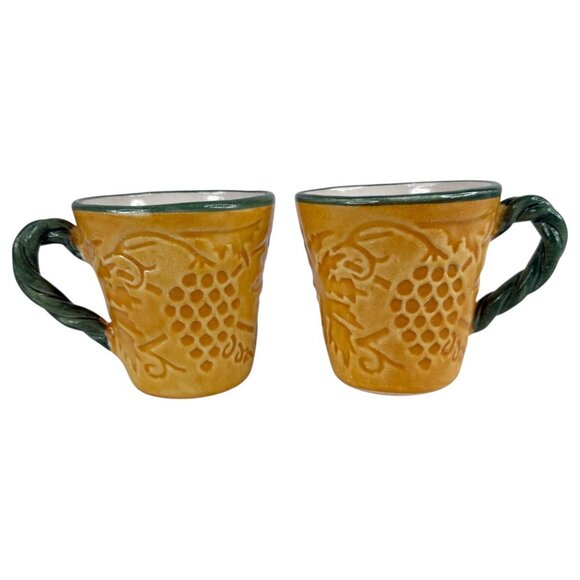 2 Fioriware Jardinware Grape Garland Embossed Leaf Mugs Butterscotch Twist Handl - Picture 1 of 12
